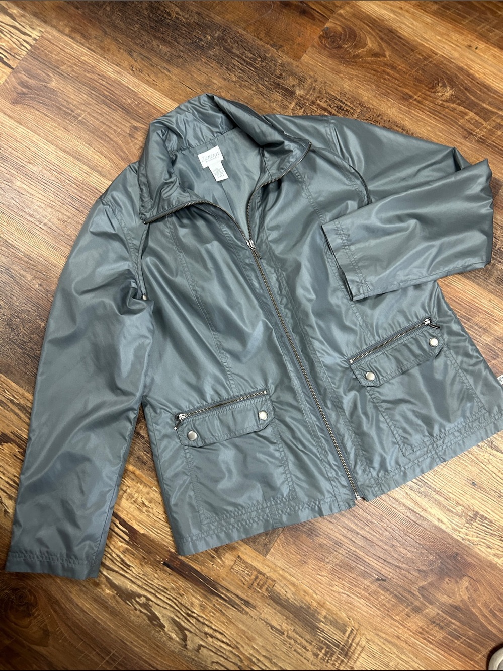 Zenergy by CHICO Lightweight Olive Green Zip-Front Women's Jacket